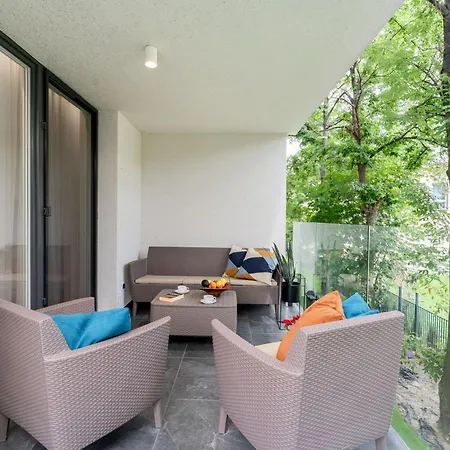 Stare Z Widokiem Na Ogrod, Bezplatny Parking, Szybkie Wi-fi * קרקוב