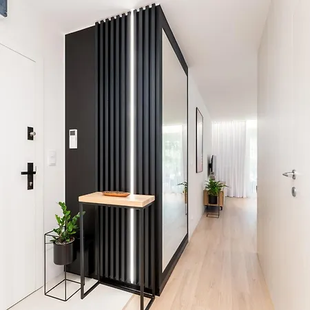 Stare Z Widokiem Na Ogrod, Bezplatny Parking, Szybkie Wi-fi דירה