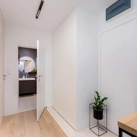 Stare Z Widokiem Na Ogrod, Bezplatny Parking, Szybkie Wi-fi * Cracovia